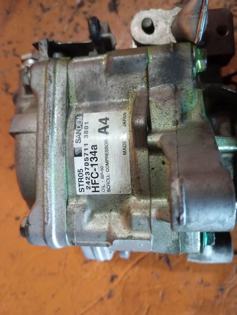 компрессор кондиционера Honda N Box