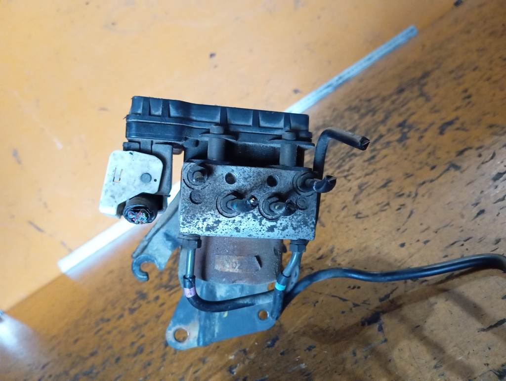 блок abs Mazda Demio