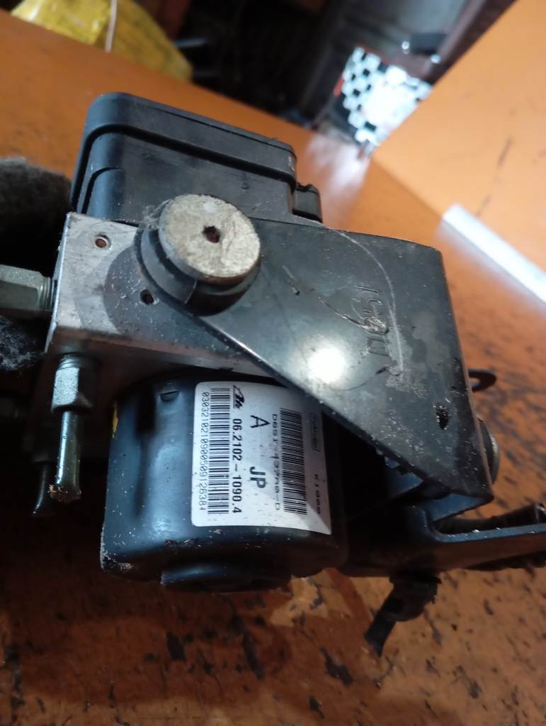 блок abs Mazda Demio