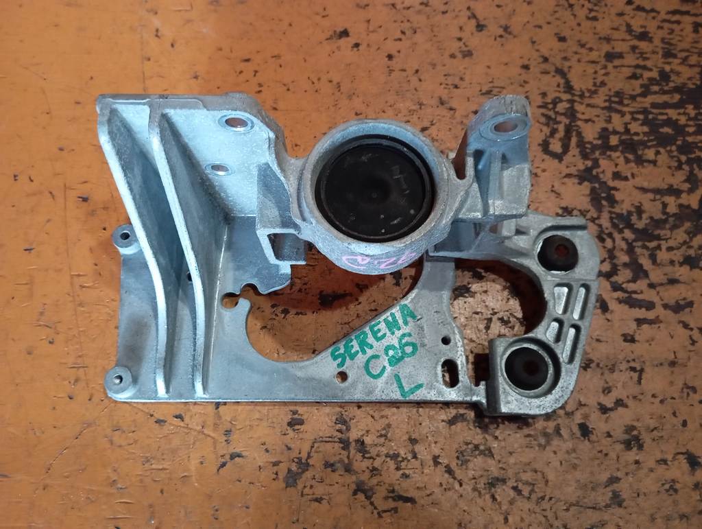 подушка двигателя Nissan Serena