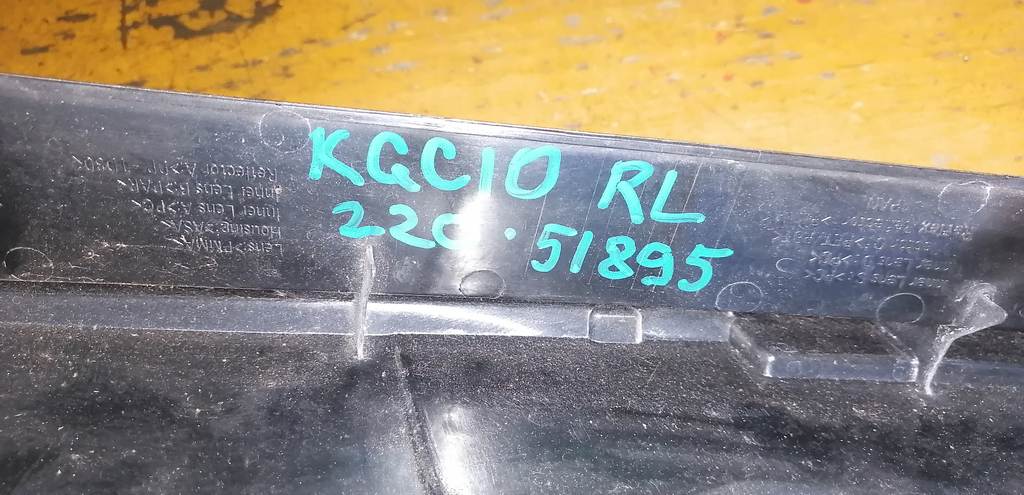 стоп-сигнал Toyota Passo