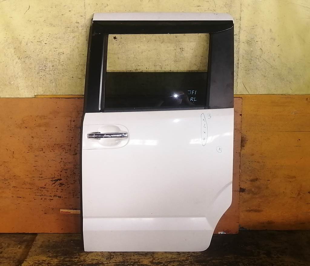 дверь Honda N Box