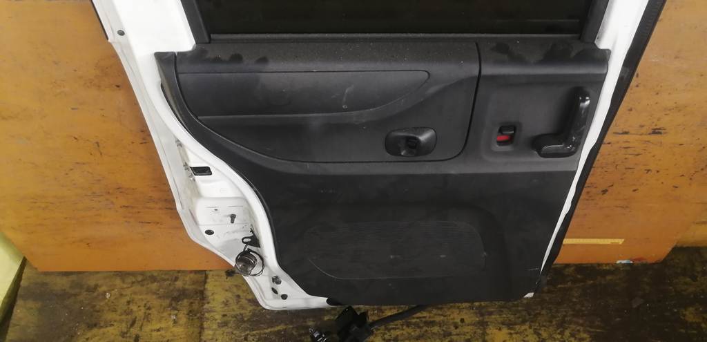 дверь Honda N Box