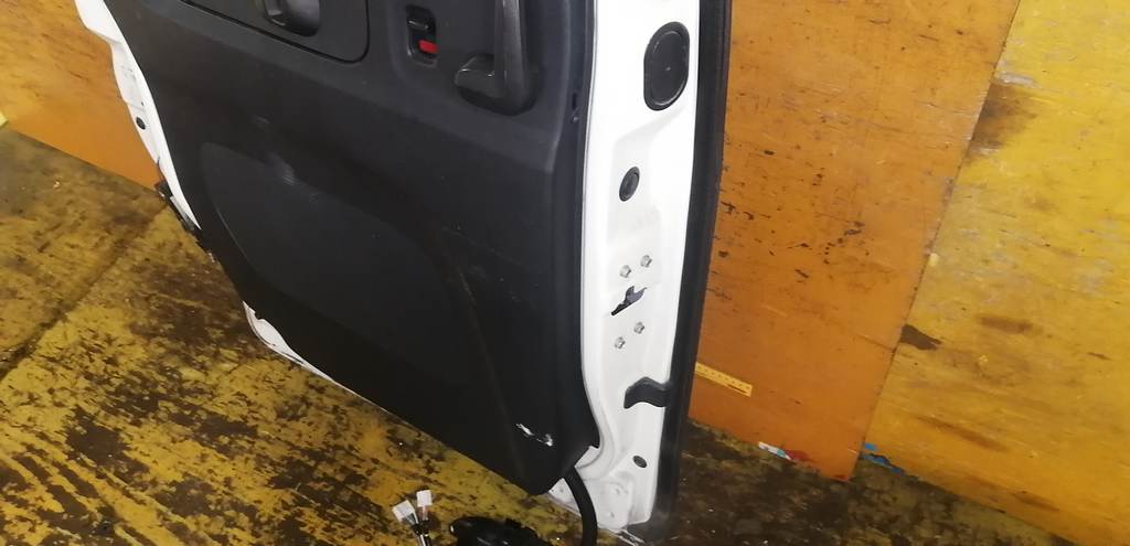 дверь Honda N Box