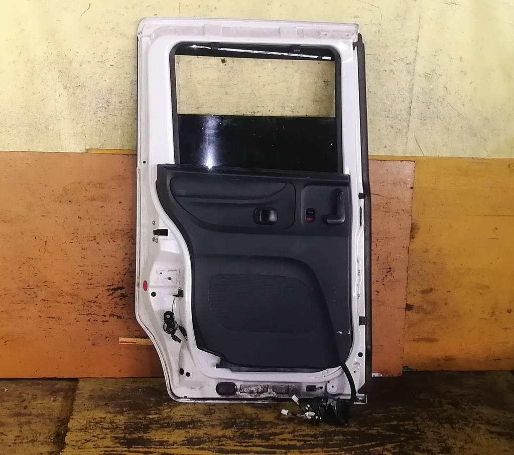 дверь Honda N Box