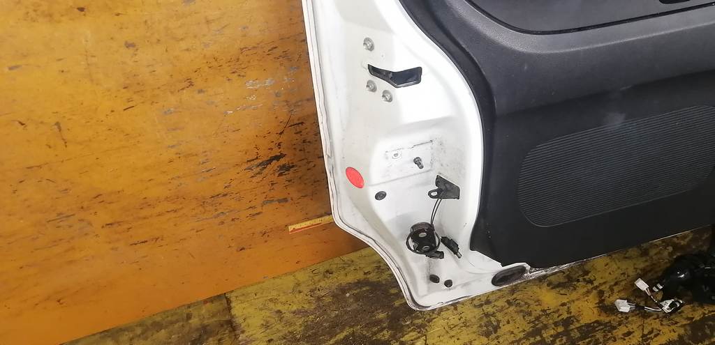 дверь Honda N Box