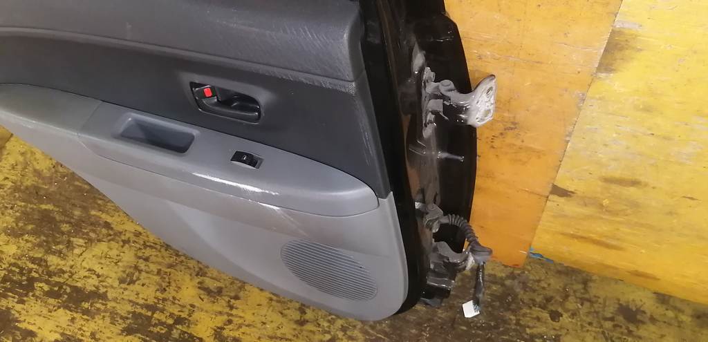 дверь Toyota Passo