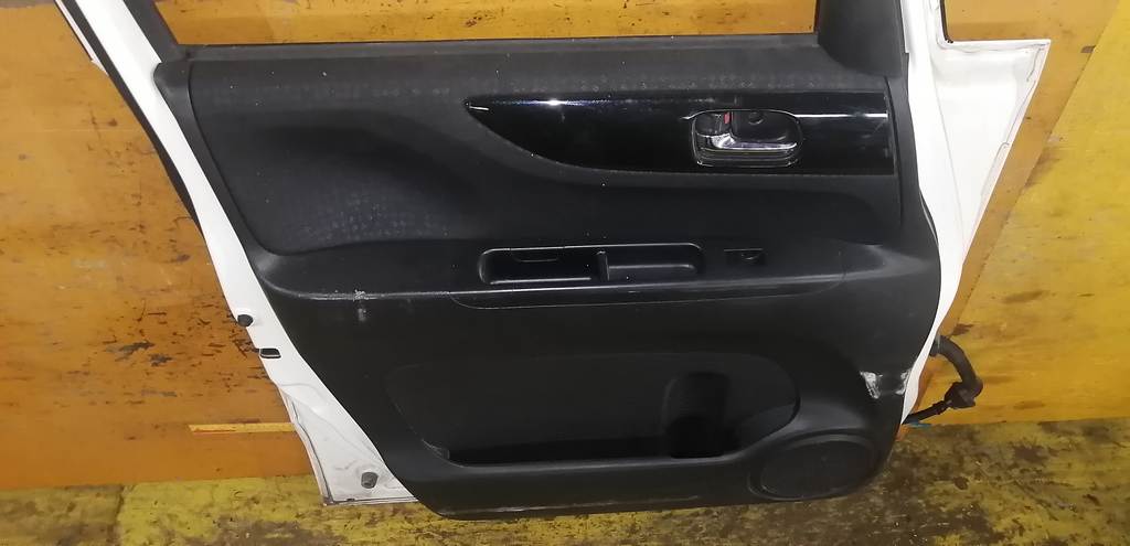 дверь Honda N Box