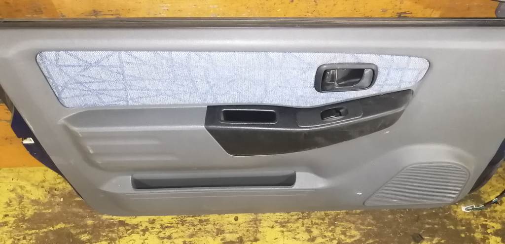 дверь Mitsubishi Pajero Mini