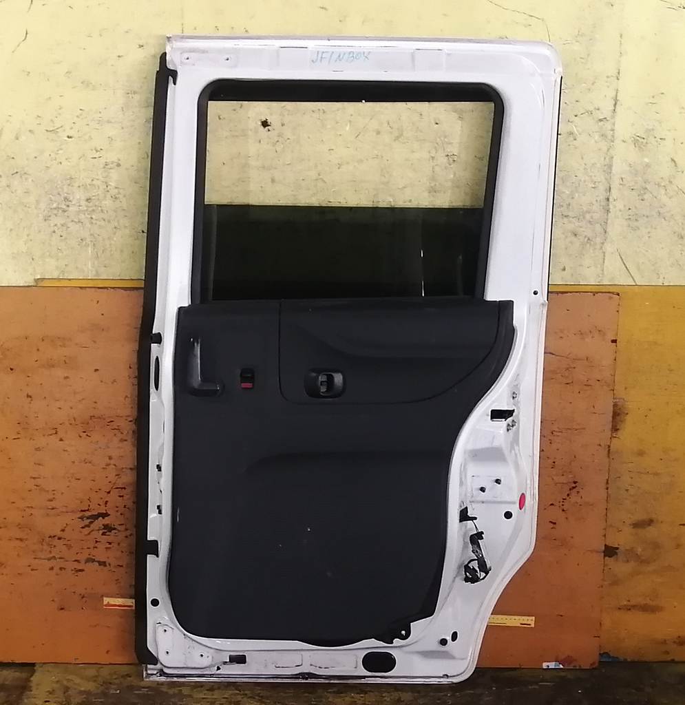 дверь Honda N Box
