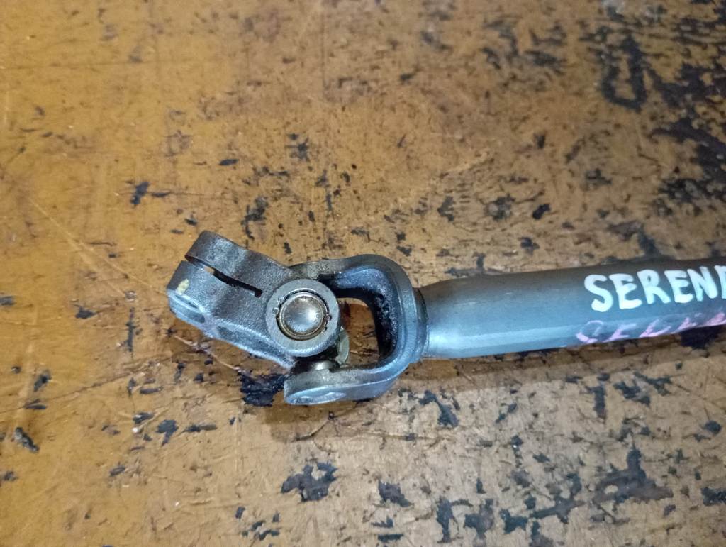 карданчик рулевой Nissan Serena