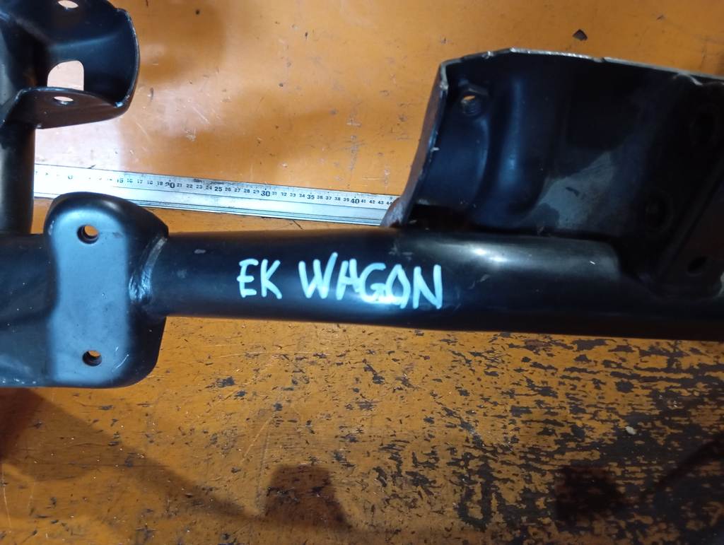 балка Mitsubishi eK Wagon