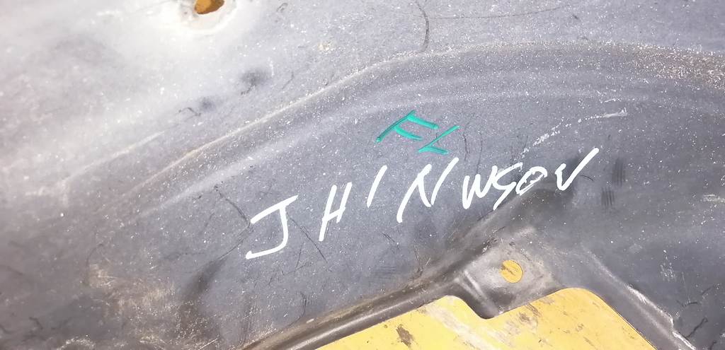 подкрылок Honda N-WGN