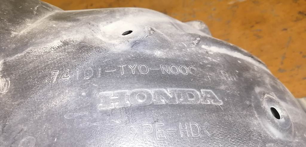 подкрылок Honda N Box