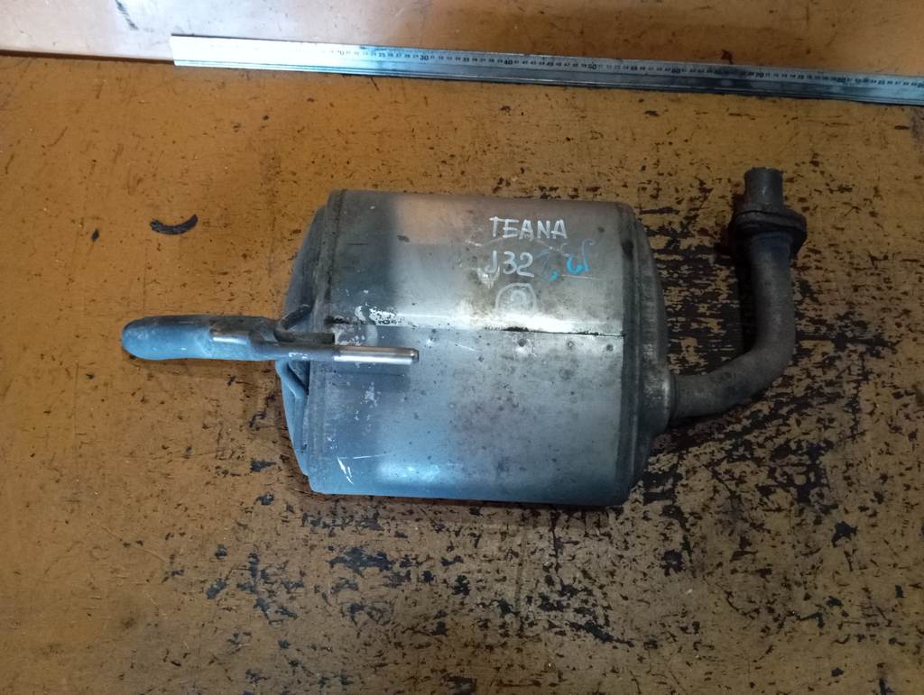 глушитель Nissan Teana