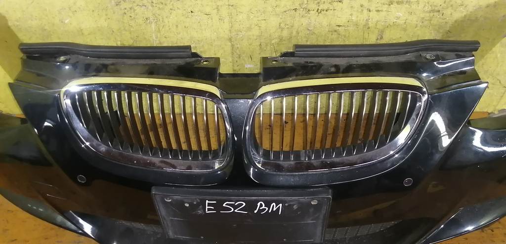 бампер BMW 3 Series
