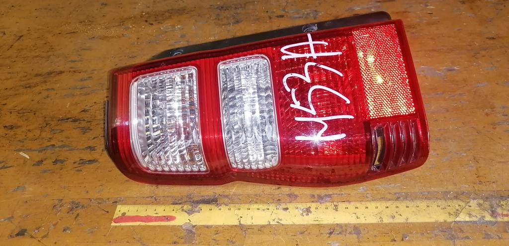 стоп-сигнал Mitsubishi Pajero Mini