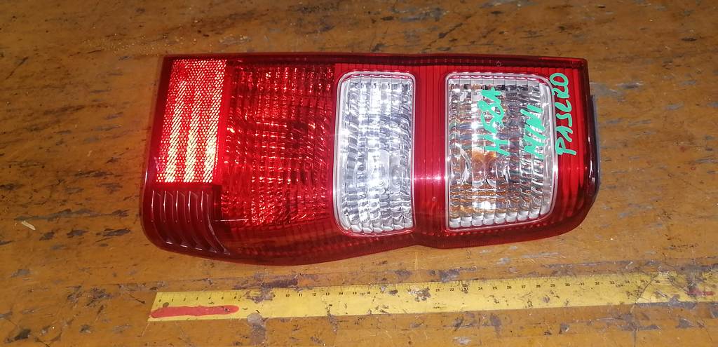 стоп-сигнал Mitsubishi Pajero Mini
