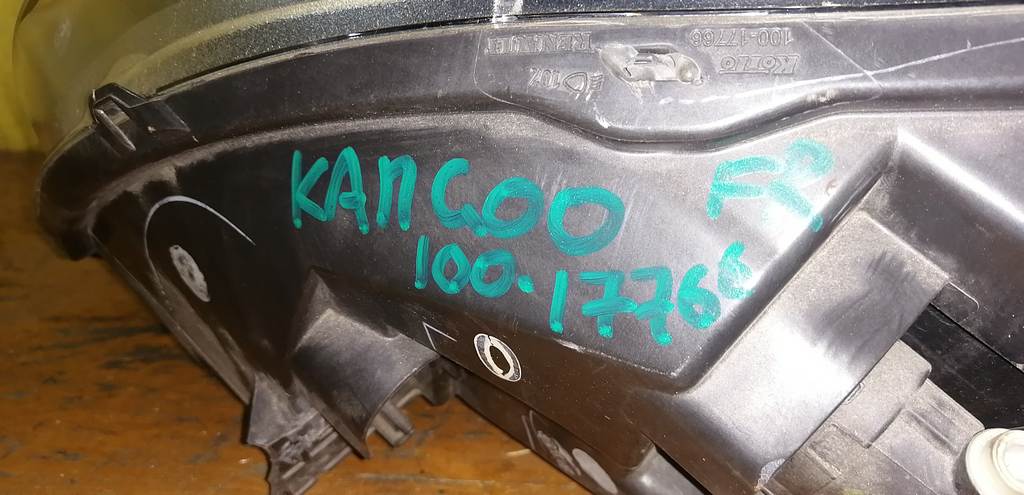 фара Renault Kangoo
