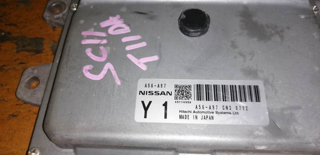 блок управления двс Nissan Tiida Latio