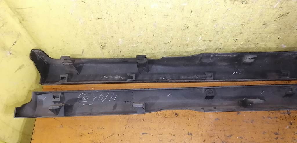 порог Honda Stepwgn