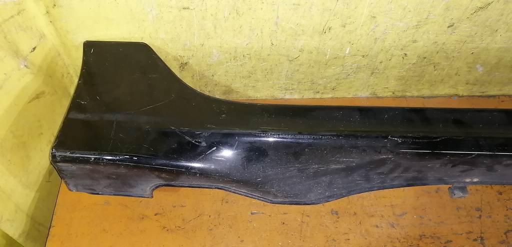 порог Honda Insight