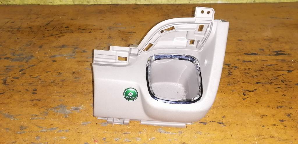 подстаканник Honda N-WGN