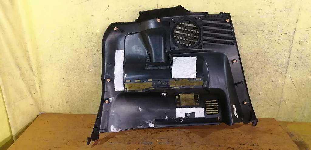 обшивка багажника Honda Freed