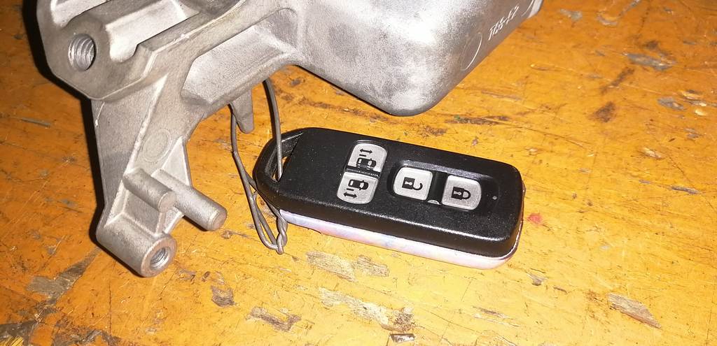 замок зажигания Honda N Box