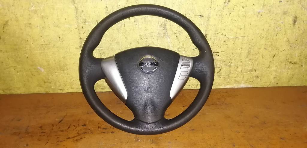 airbag водительский Nissan Serena