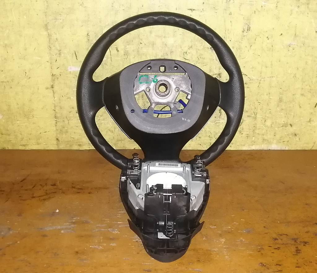 airbag водительский Nissan Serena