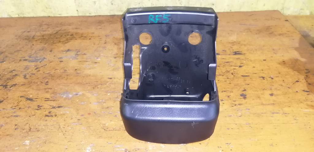 кожух рулевой колонки Honda Stepwgn
